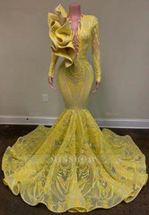Glamorous Yellow V-neck Long Sleeve Floor-length Mermaid Prom Dresses