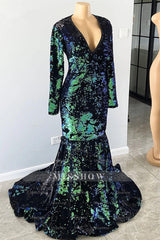 Gorgeous Dark Green V-neck Long Sleeve Floor-length Mermaid Prom Dresses