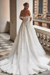 Gorgeous Off-the-shoulder Lace Tulle Appliques A-line Wedding Dress