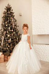 Lovely Long Princess Tulle Floor-length Flower Girl Dress