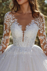 Modern A-line Lace Tulle Appliques Wedding Dress With Long Sleeves