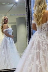 Modern A-line Off-the-shoulder Sleeveless Wedding Dresses With Lace