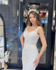 Sexy Floor Length Sweetheart Traps Sleeveless Mermaid Lace Weddding Dress with Court Train