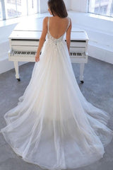 Simple V-Neck Sleeveless A-Line Tulle Wedding Dresses Bridal Gowns