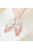 Special Lace Fingerless Wrist Length Wedding Gloves with Appliques