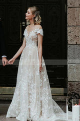 Stunning Off-the-ShoulderFloral Lace Bridal Gown Princess Wedding Dress