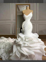 Stunning Strapless Organza Tiered Piping Mermaid Wedding Dress