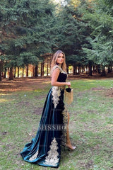Stunning Velvet Evening Gown Sleeveless Gold Appliques Formal Dress with Detachable Train Side Slit