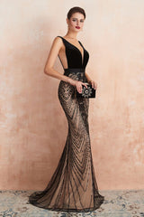 Stylish Deep V-Neck Black Beading Mermaid Prom Dress Sleeveless Slim Evening Party Gown