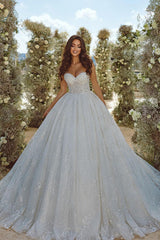 Sweetheart A-line Lace Wedding Dress With Sleeves
