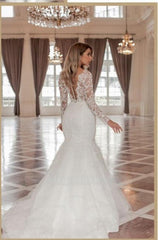 Trendy Long Sleeves V-Neck Mermaid Wedding Dress with Chapel Train