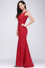 V-neck Mermaid Floor-length Lace Prom Dress