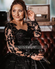 Vintage Princess Black Wedding Dresses with Sleeves