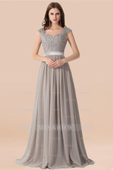 Vintage Silver Sleeveless Long Bridesmaid Dresses With Appliques