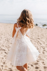 White Short Sleeveless Ball Gown Flower Girls Dress With Lace