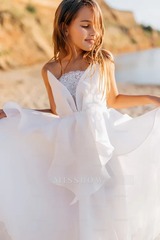 White Sleeveless A-line Strapless Flower Girls Dress With Lace