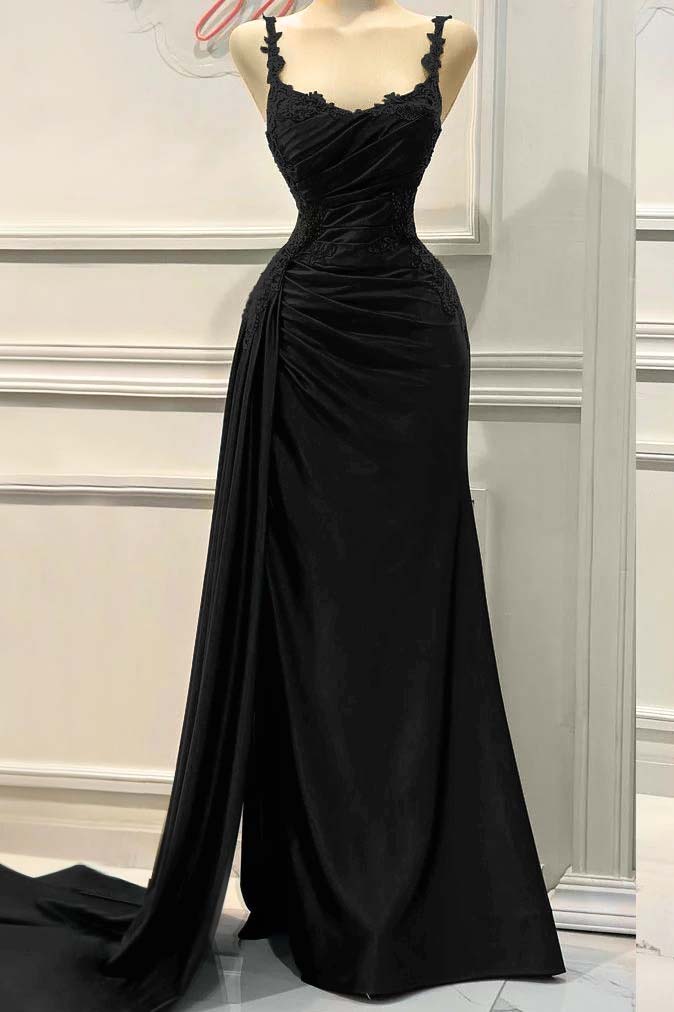 Charming Spaghetti Strap Sleeveless Pleated Long Formal Dress With Appliques