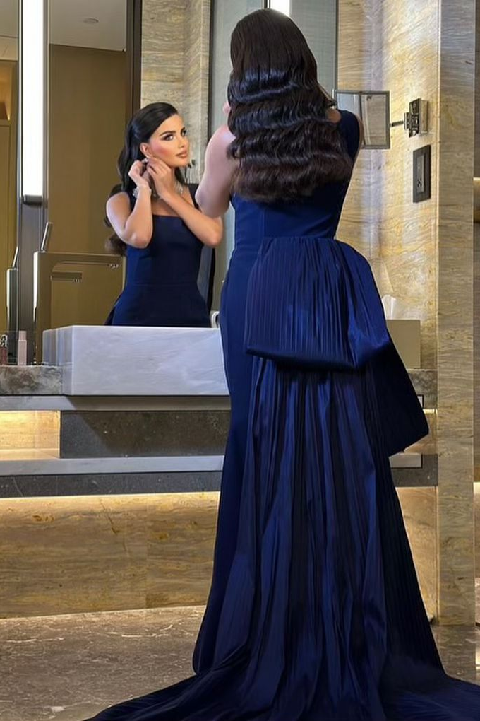 Straps Sleeveless Long Mermaid Formal Dress With Bowknot Pleated