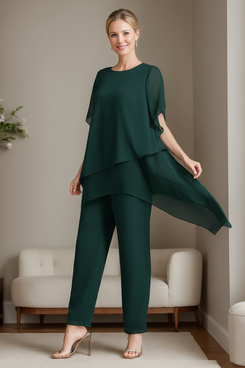 2 Pieces Chiffon Elegant Round Neck Mother of the Bride Pantsuits with Ruffles