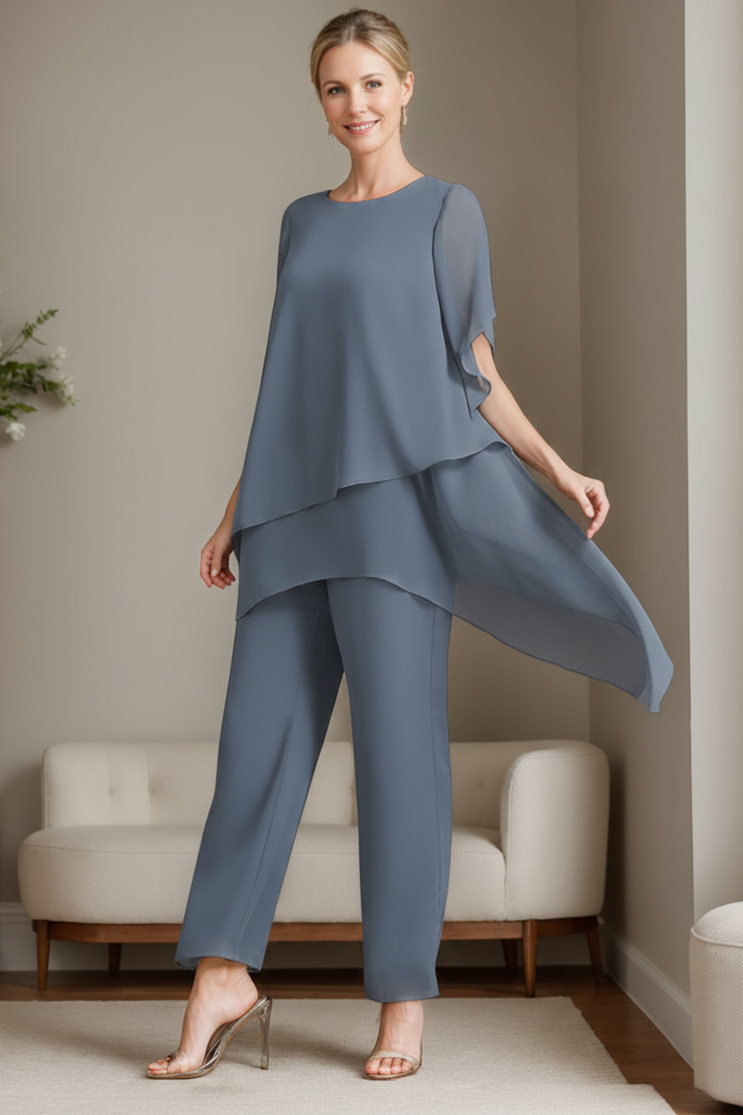 2 Pieces Chiffon Elegant Round Neck Mother of the Bride Pantsuits with Ruffles
