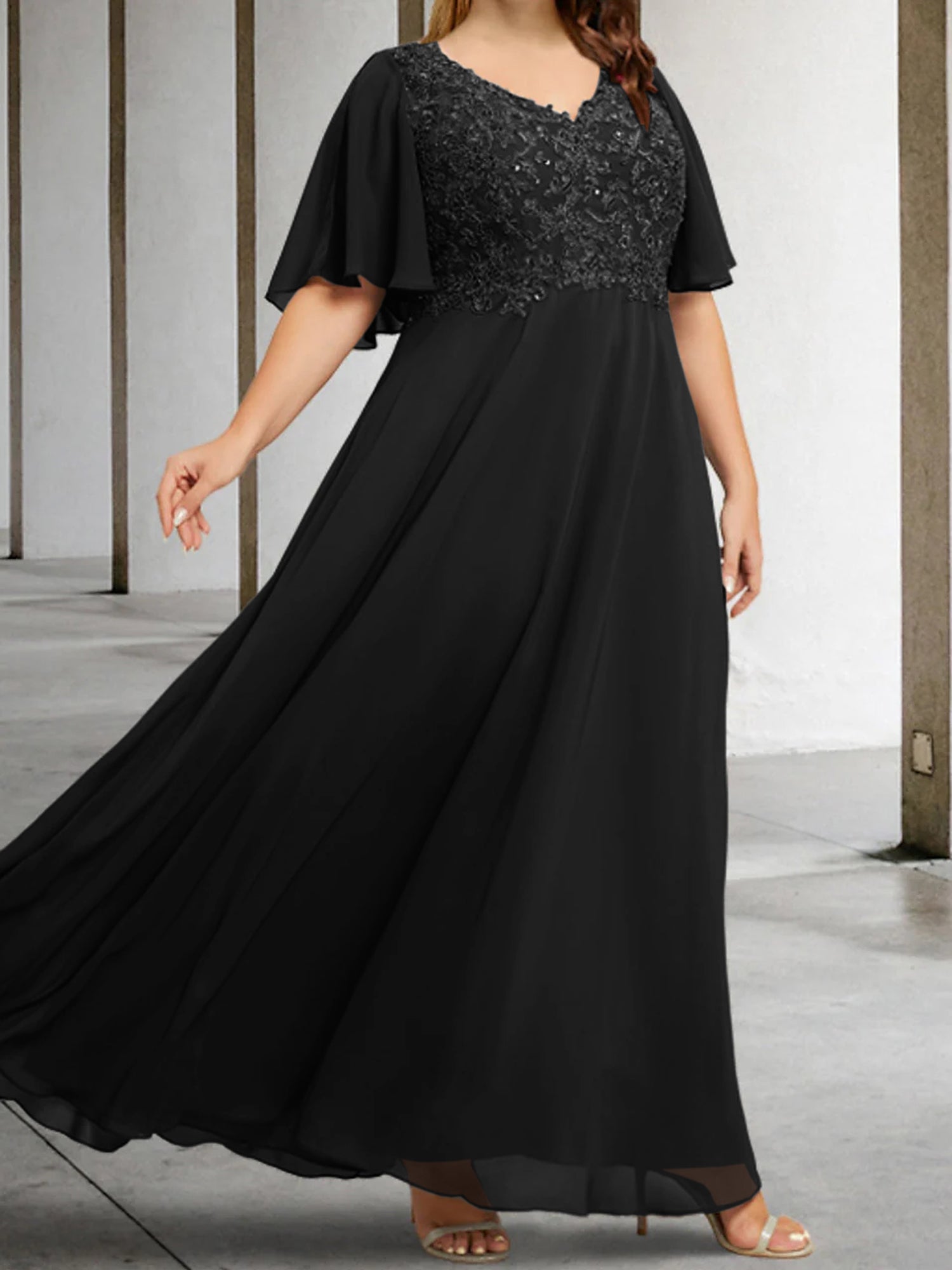 A Line Princess V Neck Half Sleeves Floor Length Mother Of The Bride Dresses With Applique