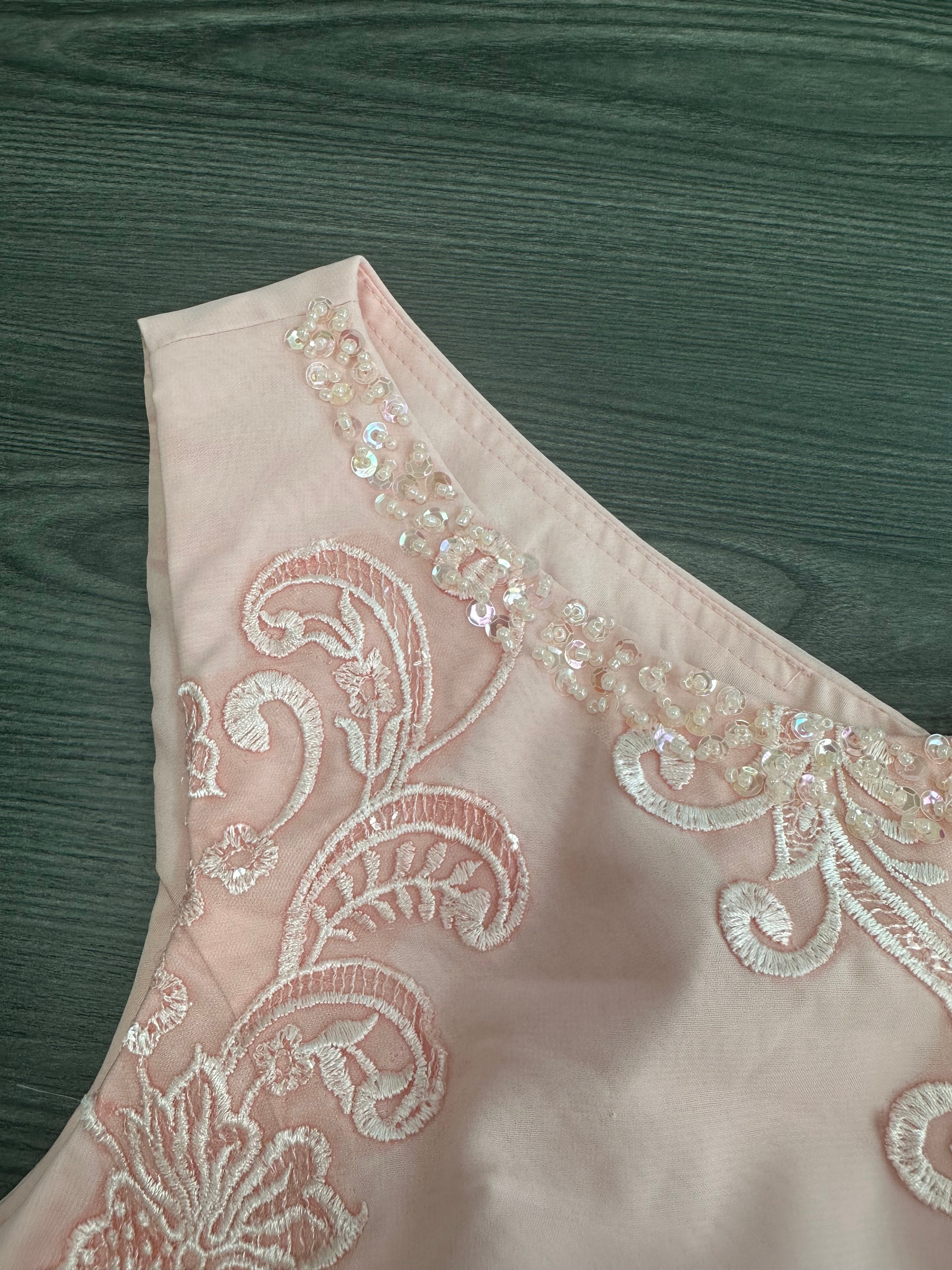 Chiffon Round Neck Floor Length Plus Size Mother Of The Bride Pantsuits With Jacket Applique