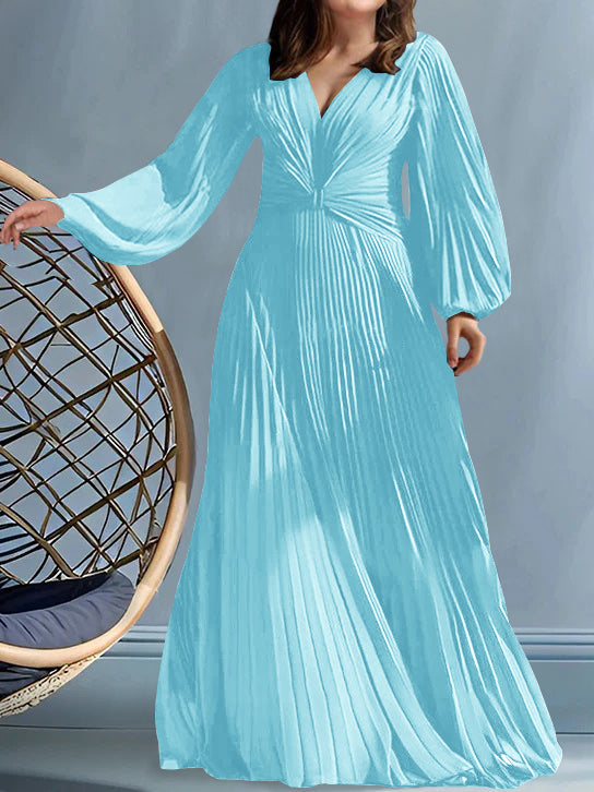 A Line Princess V Neck Plus Size Mother Of The Bride Dresses With Ruched