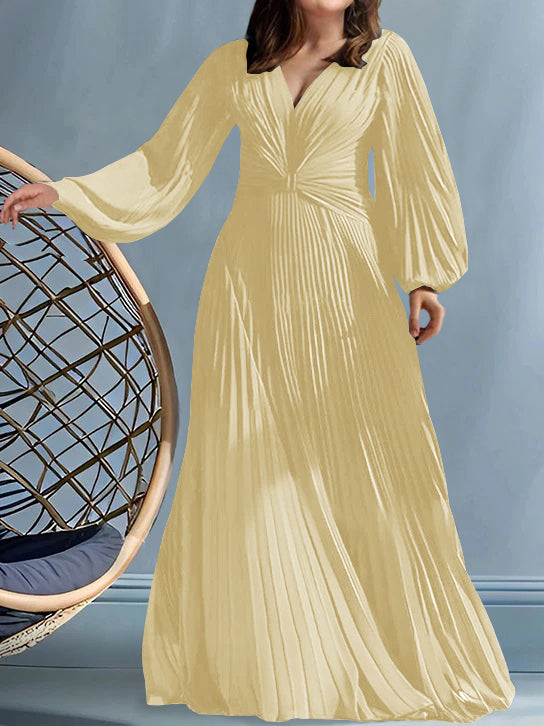 A Line Princess V Neck Plus Size Mother Of The Bride Dresses With Ruched