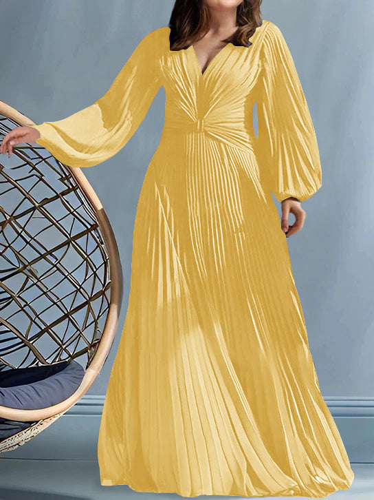 A Line Princess V Neck Plus Size Mother Of The Bride Dresses With Ruched