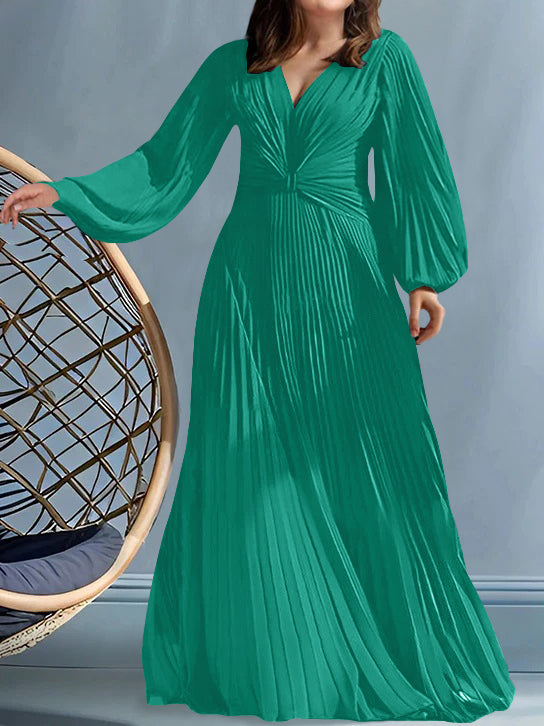 A Line Princess V Neck Plus Size Mother Of The Bride Dresses With Ruched