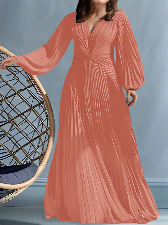 A Line Princess V Neck Plus Size Mother Of The Bride Dresses With Ruched
