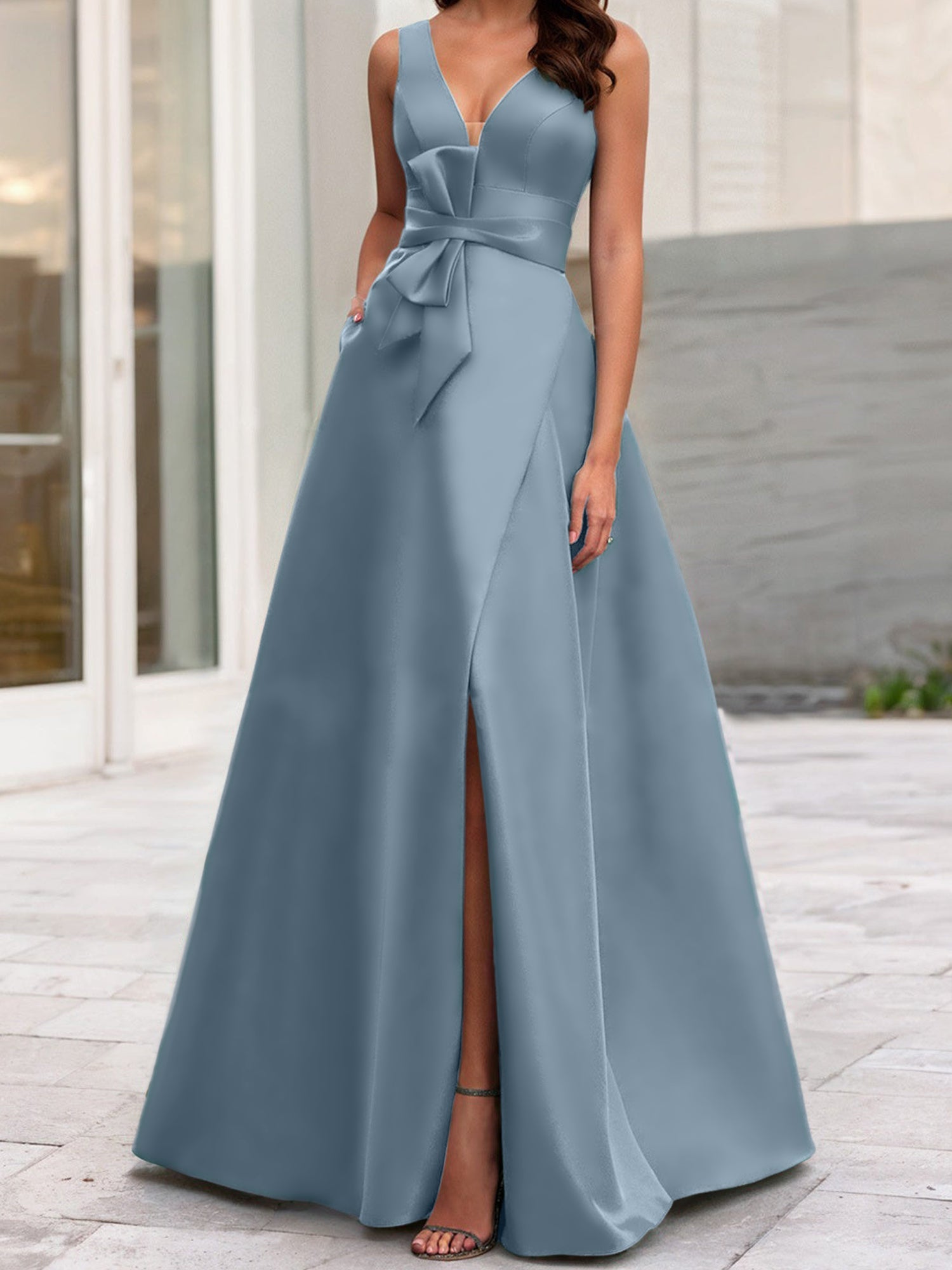 A Line Princess V Neck Sleeveless Mother Of The Bride Dresses With Split Side