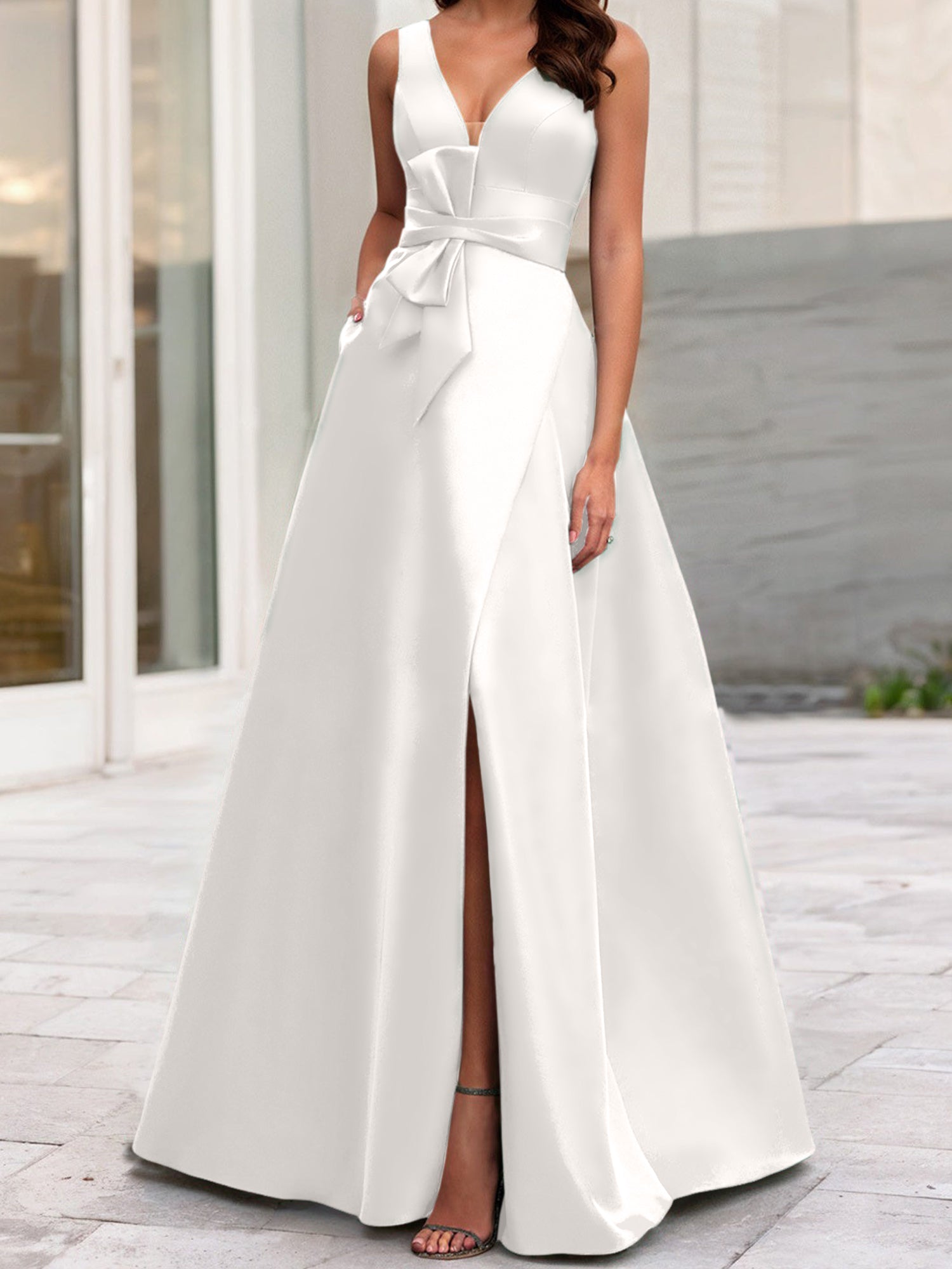 A Line Princess V Neck Sleeveless Mother Of The Bride Dresses With Split Side