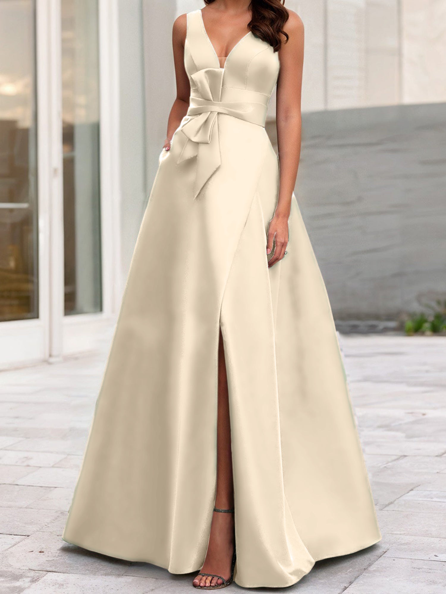 A Line Princess V Neck Sleeveless Mother Of The Bride Dresses With Split Side