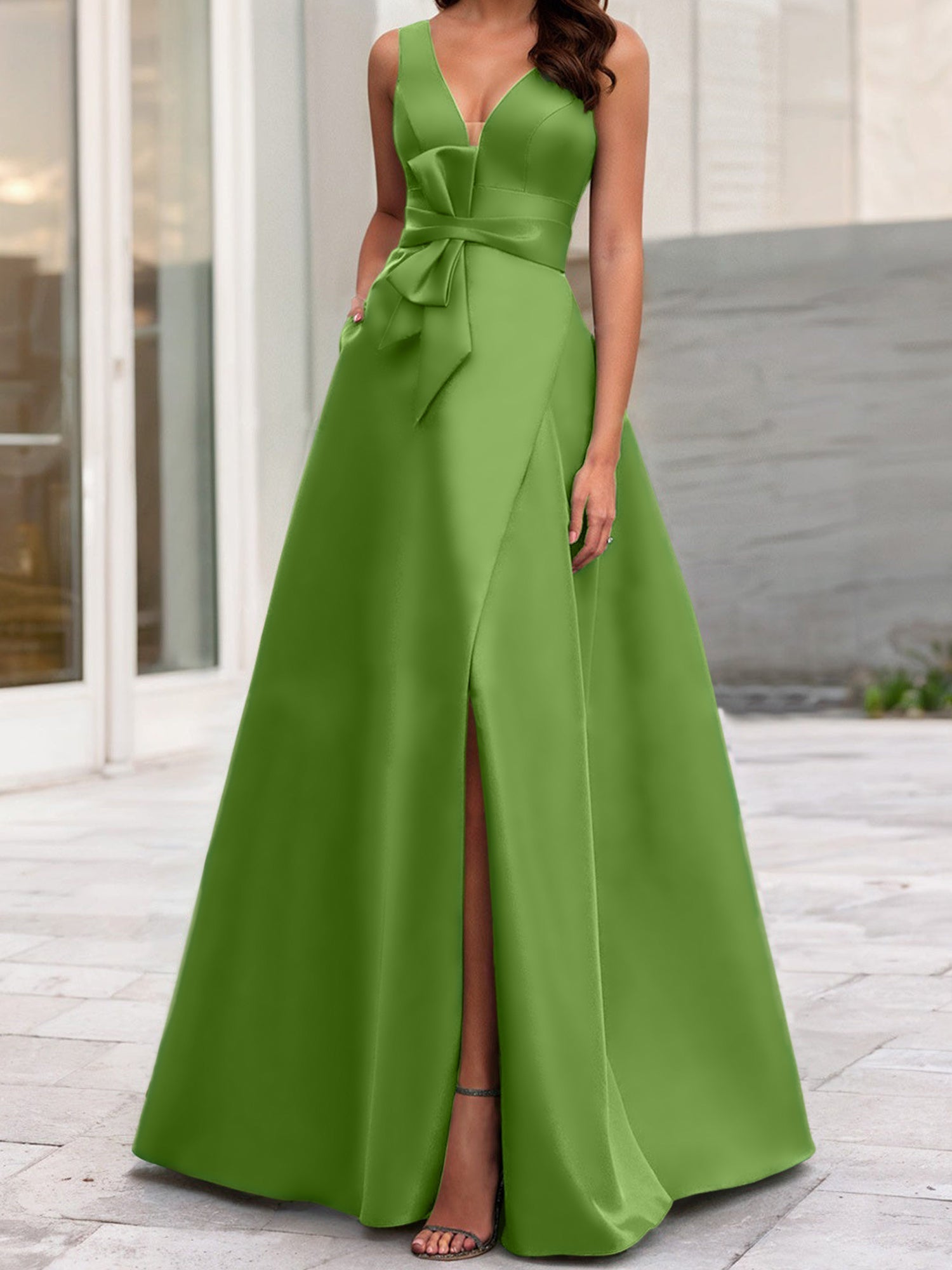 A Line Princess V Neck Sleeveless Mother Of The Bride Dresses With Split Side