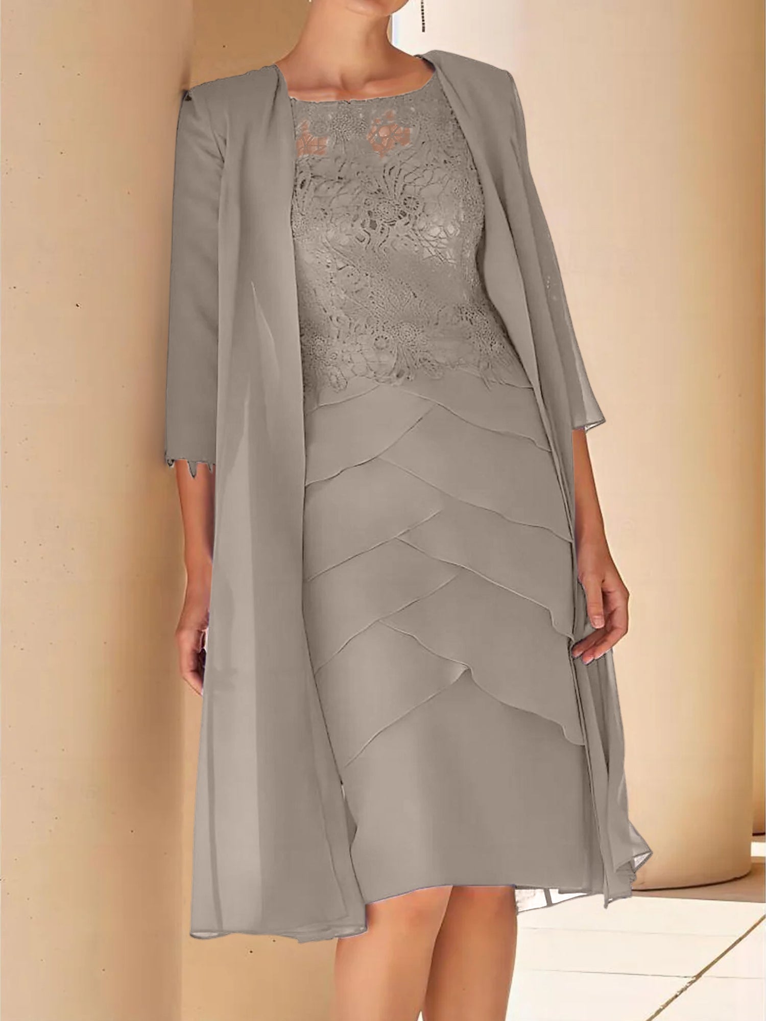 Sheath Column Jewel Neck Short Sleeves Knee Length Mother Of The Bride Dresses With Lace