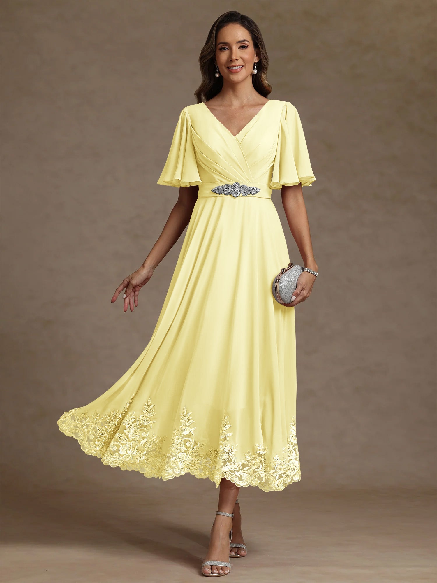 A Line Princess V Neck Mother Of The Bride Dresses Short Sleeves Chiffon Lace Tea Length With Sash