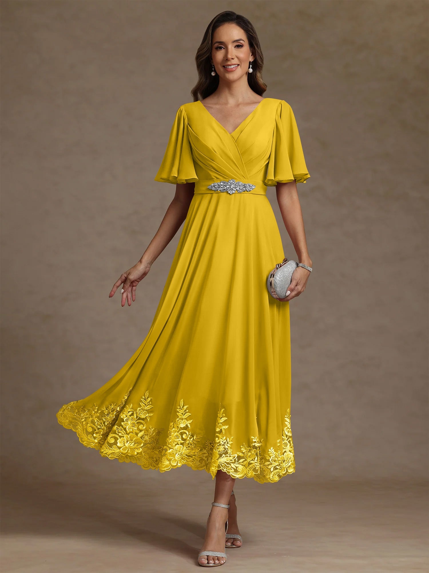 A Line Princess V Neck Mother Of The Bride Dresses Short Sleeves Chiffon Lace Tea Length With Sash