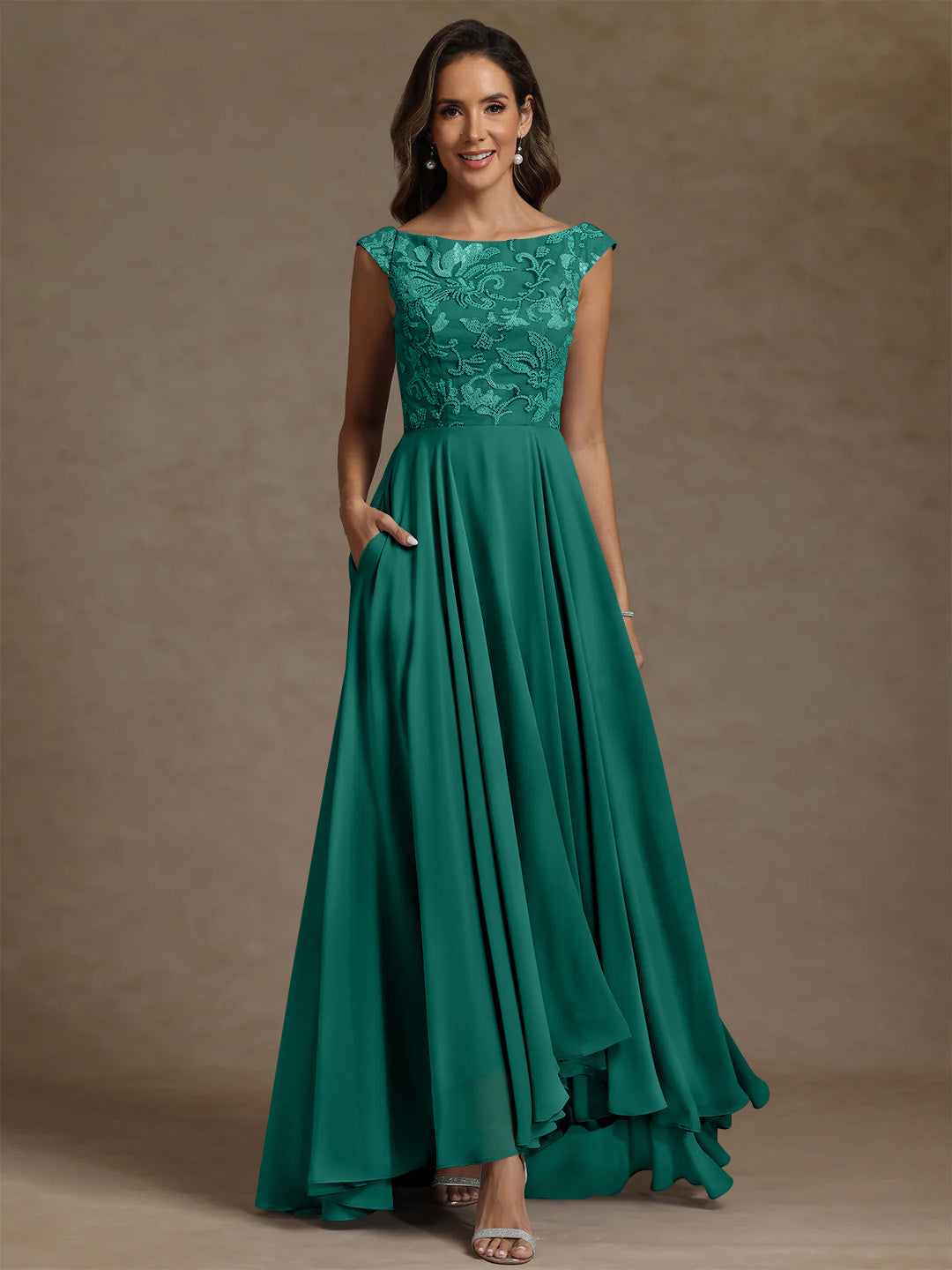 A Line Princess Scoop Chiffon Mother Of The Bride Dresses Lace Sequins Floor Length Sleeveless Pleated