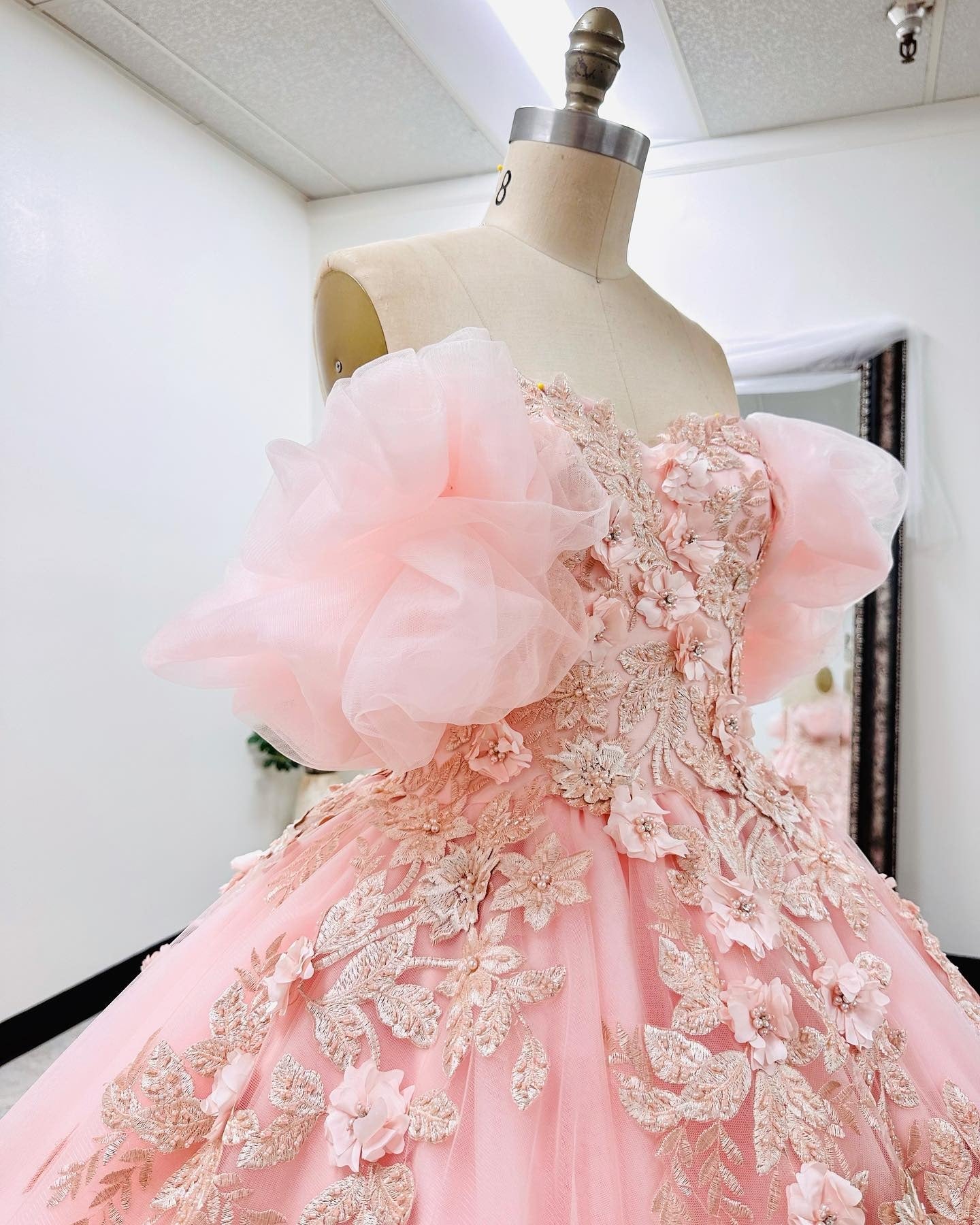 Misshow Off-Shoulder Ball Gown with Puff Sleeves Floral Appliques & Beaded Details Pink Tulle Quinceanera Dress for Sweet 16
