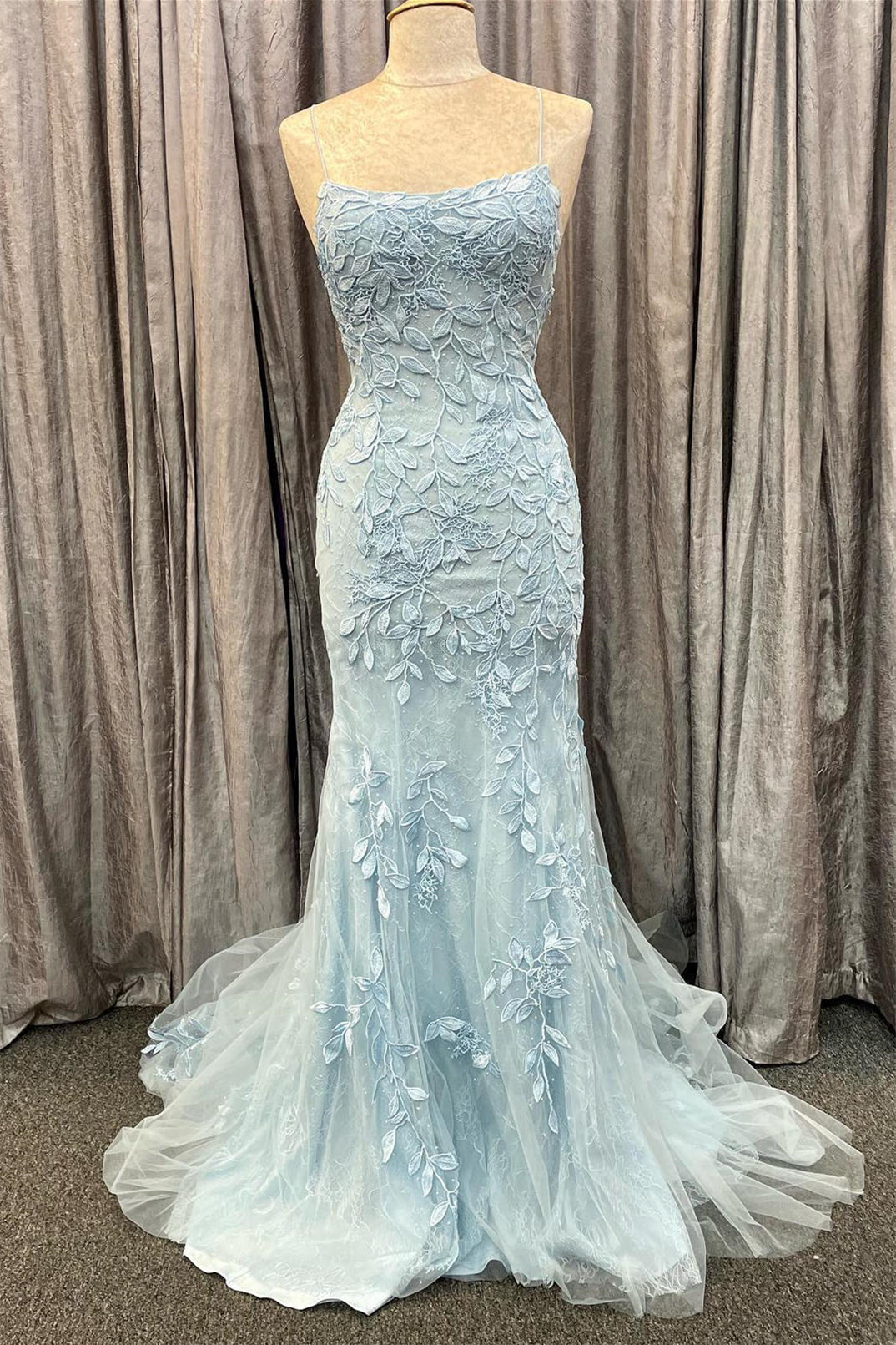 Tulle Mermaid Formal Dress Spaghetti Strap Open Back With Appliques