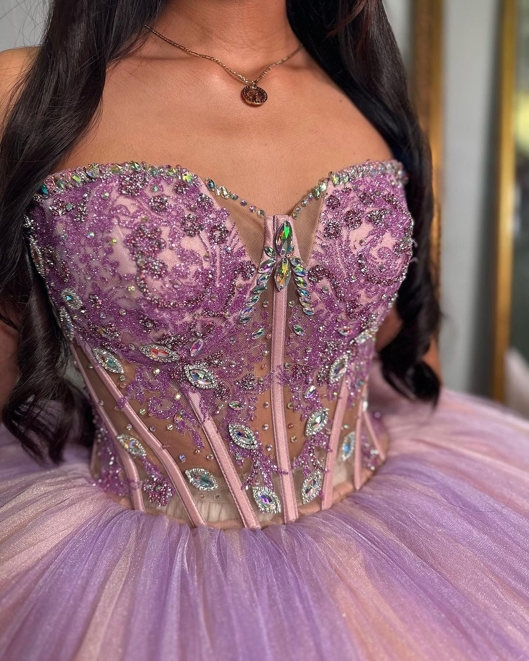 Misshow Ball Gown with Sweetheart Neckline & Lace Appliques Princess Formal Evening Party Dress for Quinceanera & Sweet 16