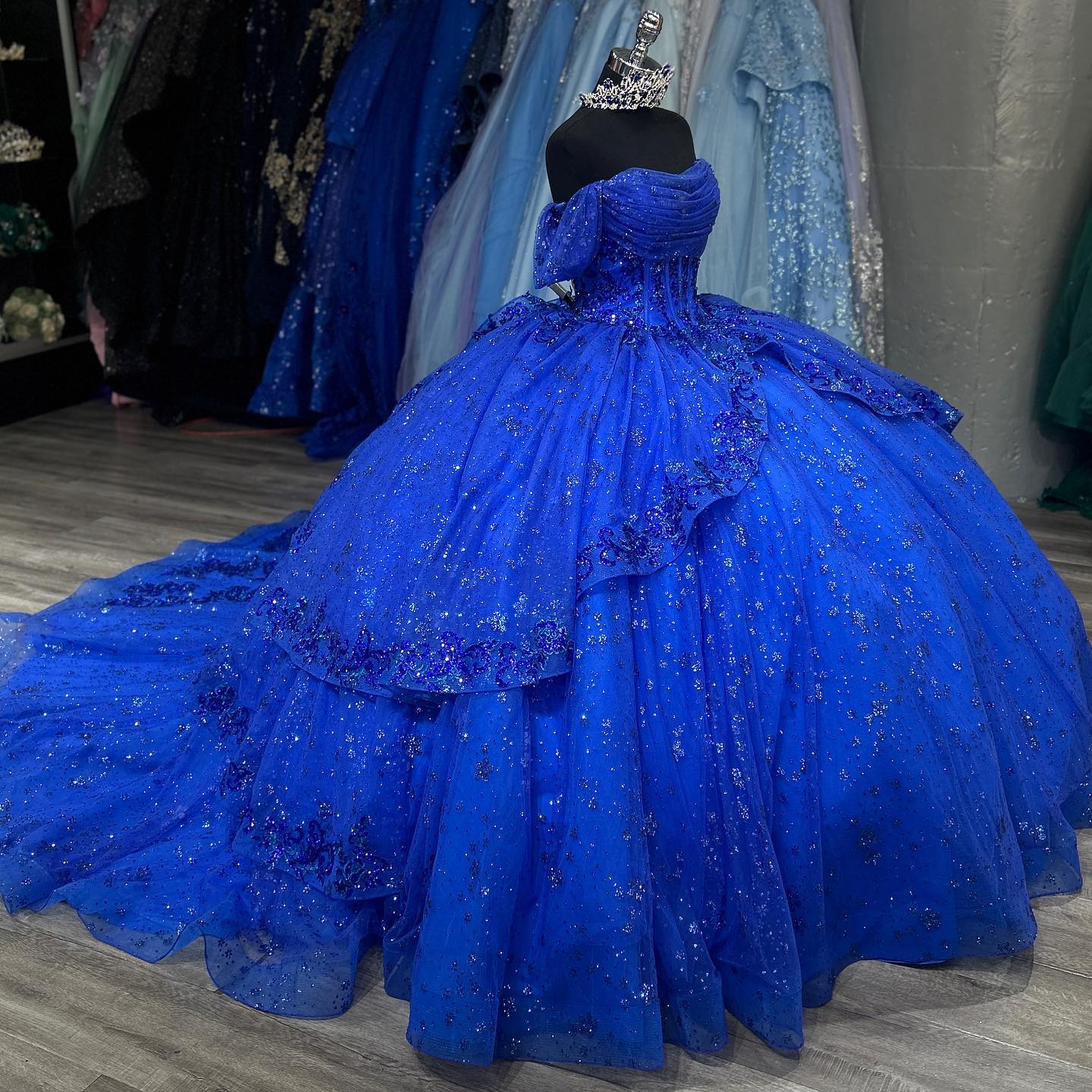 Misshow Royal Blue Off-Shoulder Ball Gown Sequined Pleated Tulle Quinceanera Dress for Sweet 16 & Formal Evenings