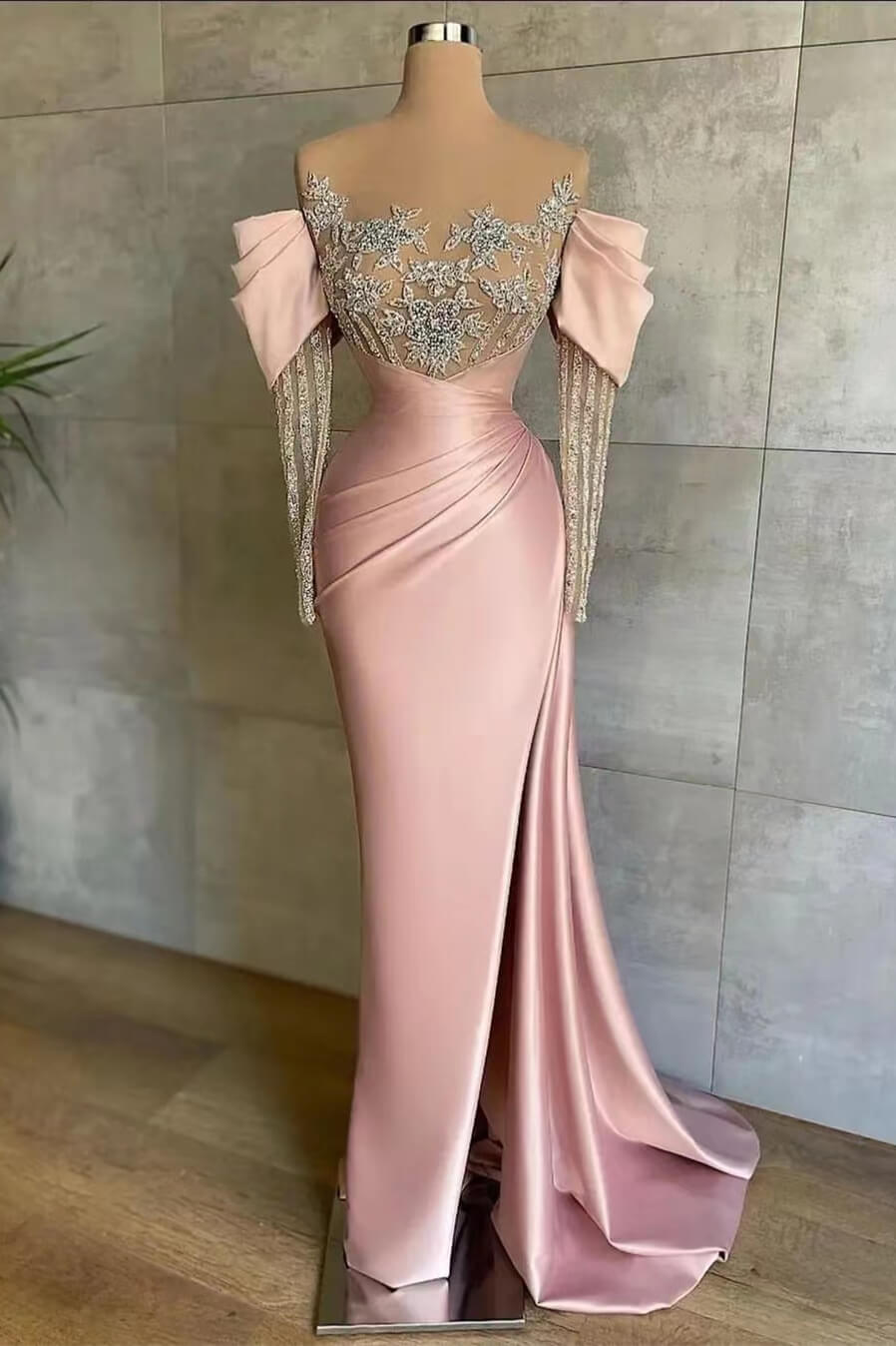 Pink Split Mermaid Long Sleeves Formal Dress Beadings With Appliques Off the Shoulder
