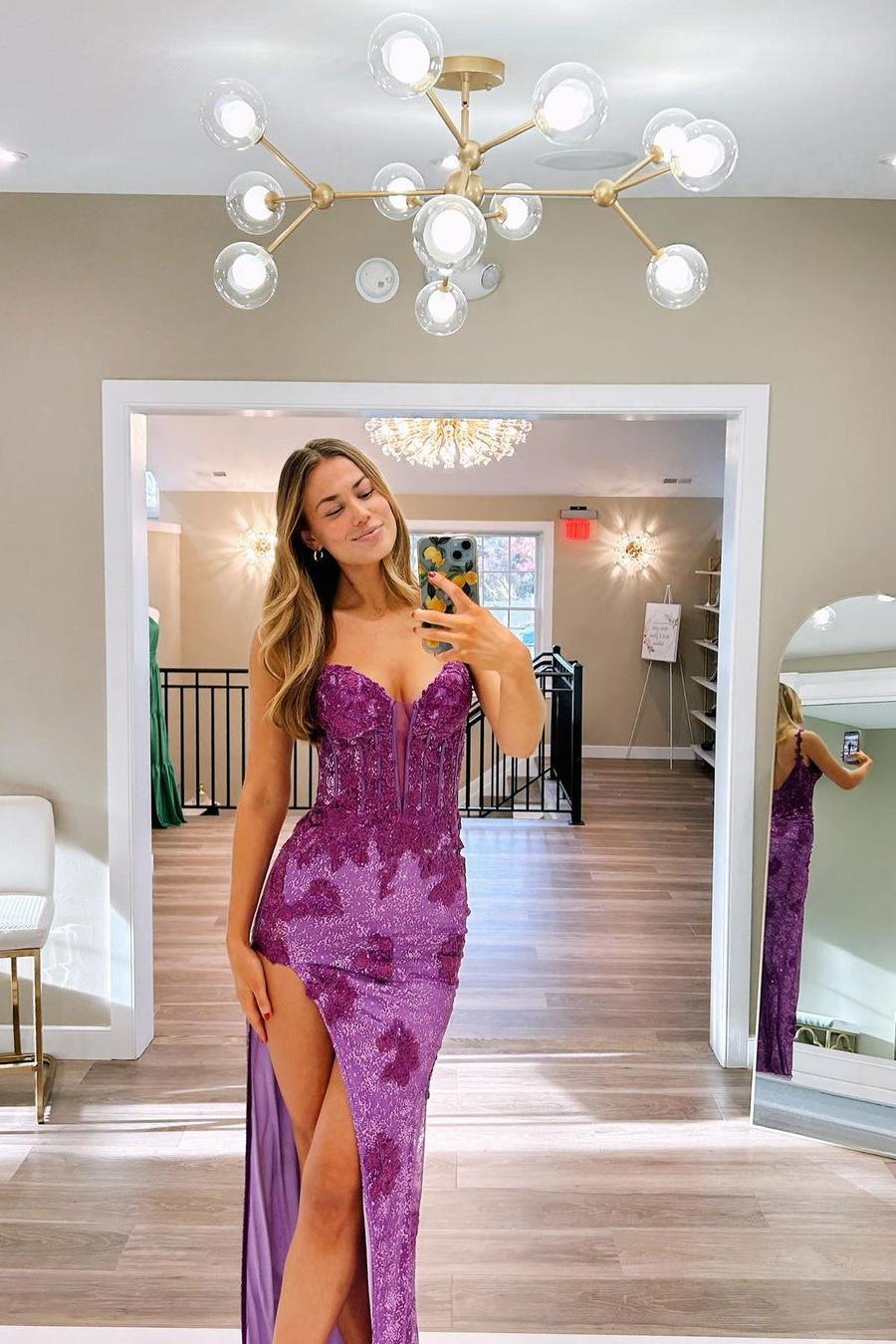 Stunning Spaghetti Strap Sleeveless Appliques Formal Dress With High Split