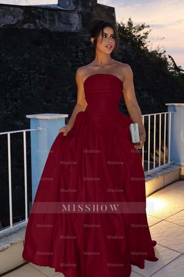 Glamorous Strapless Sleeveless Long Formal Dress With Pleated
