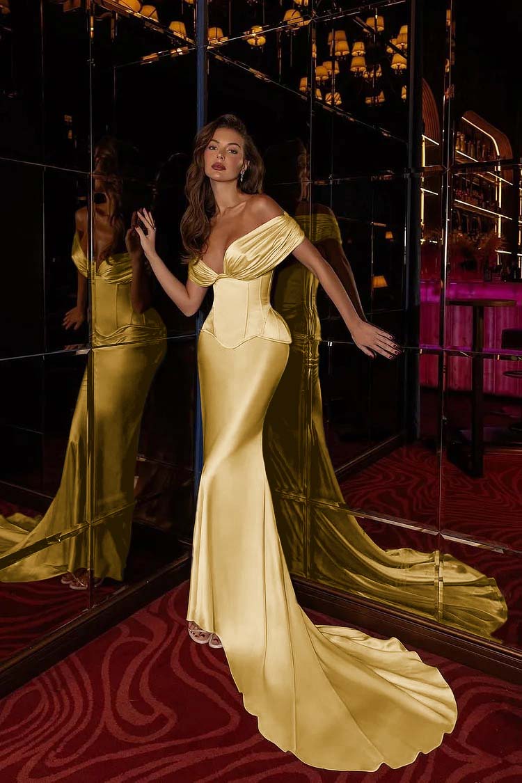 Off the Shoulder Sleeveless Long Mermaid Formal Dress With Pleated