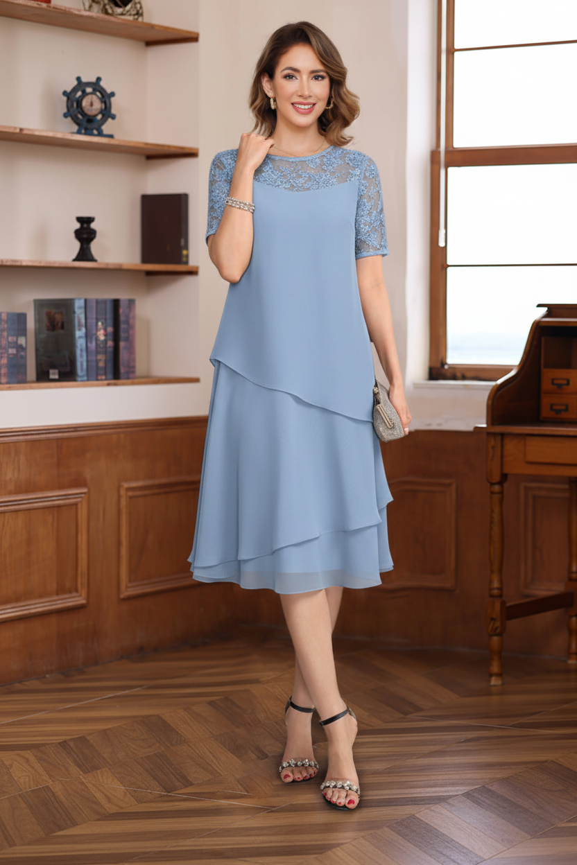 A-Line/Princess Jewel Neck Short Sleeves Knee-Length Mother of the Bride & Groom Dresses with Ruffles & Lace Appliques & Sequins