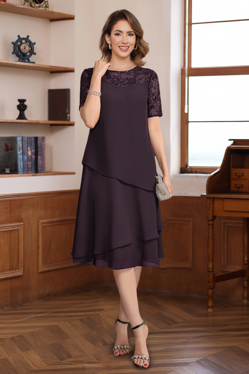 A-Line/Princess Jewel Neck Short Sleeves Knee-Length Mother of the Bride & Groom Dresses with Ruffles & Lace Appliques & Sequins