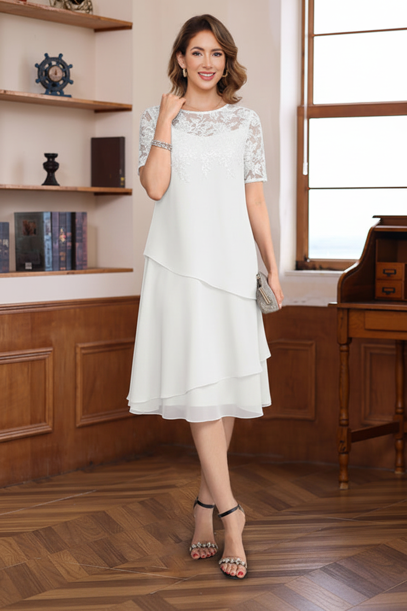A-Line/Princess Jewel Neck Short Sleeves Knee-Length Mother of the Bride & Groom Dresses with Ruffles & Lace Appliques & Sequins